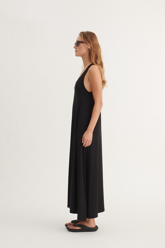 Basic Apparel Jo Long Tank Dress Kjoler 001 Black